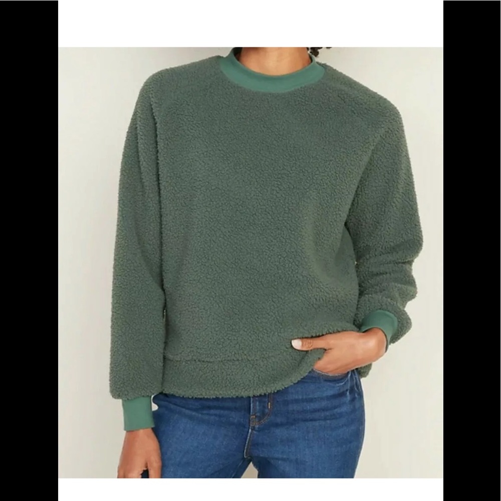 Old Navy Green Sherpa Pullover